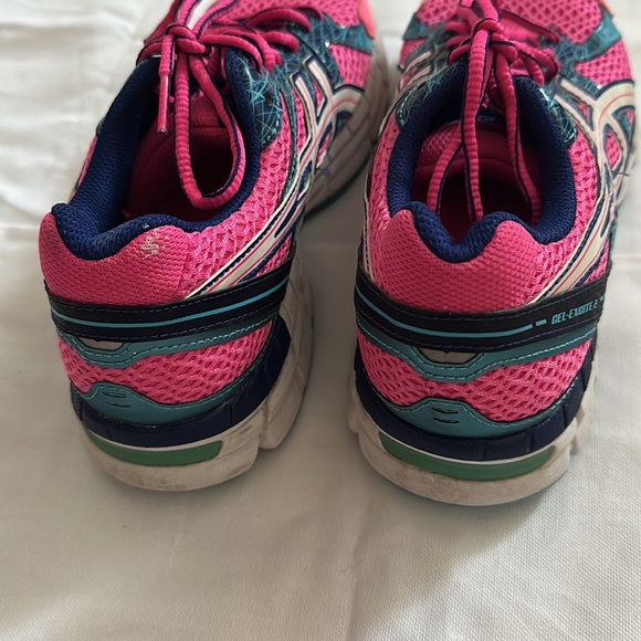 ASICS gel excite 2 women’s size 7 - Picture 4 of 8